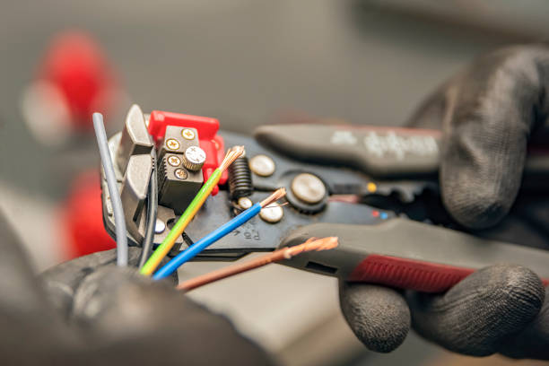 Best Affordable Emergency Electrician  in Gallipolis, OH